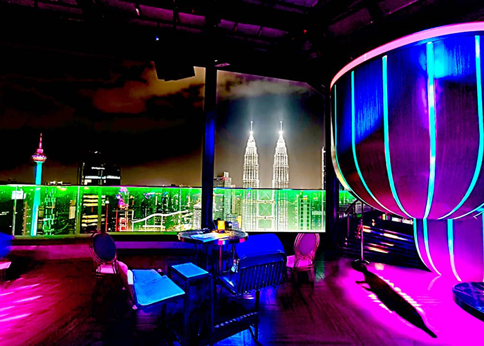 RL - sky lounge 02