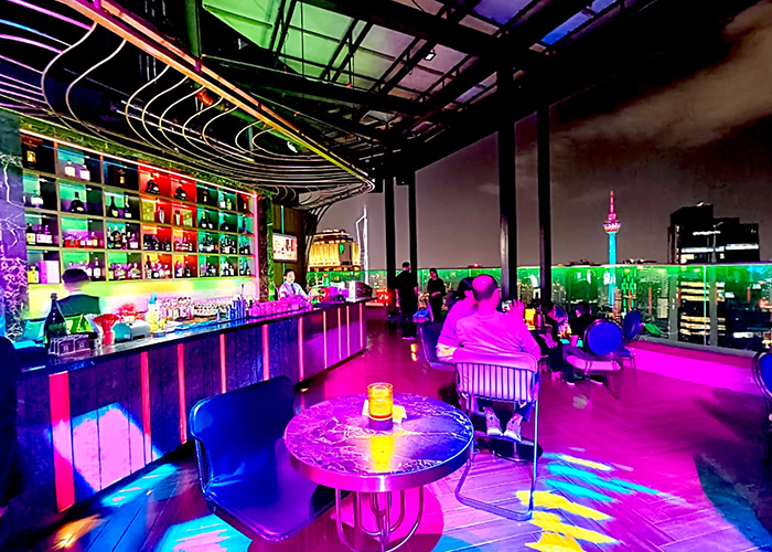 RL - sky lounge